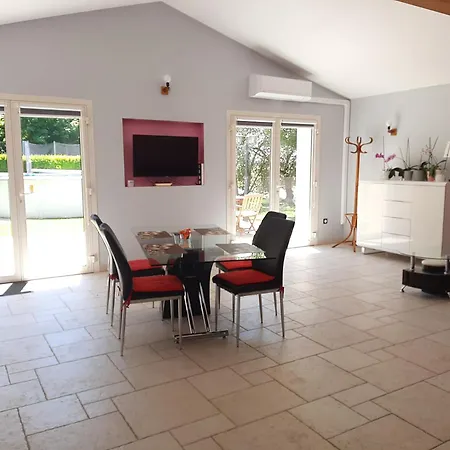 Apartment L Esquisse *